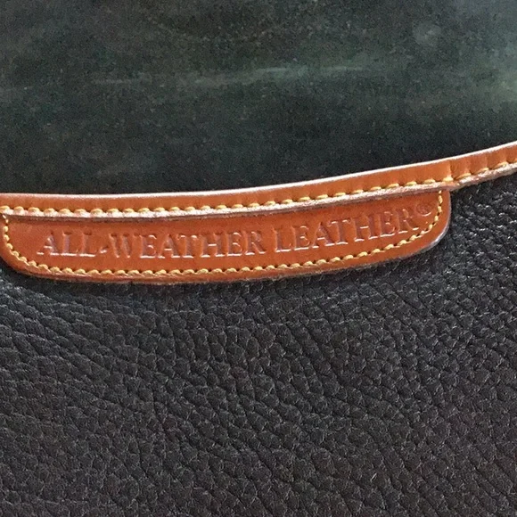 EUC Dooney & Bourke Handbag - Picture 3 of 10